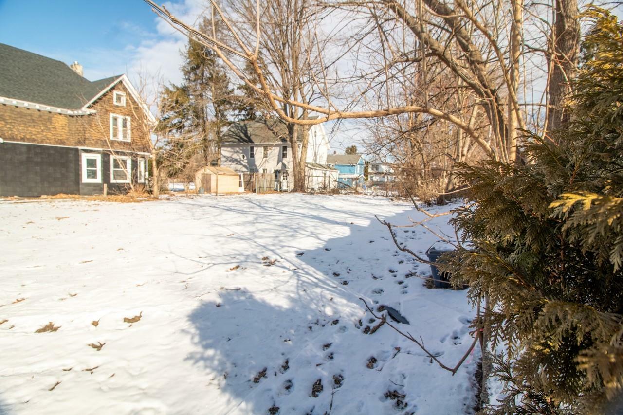 Property Photo:  141 Pine Grove Avenue  NY 12401 