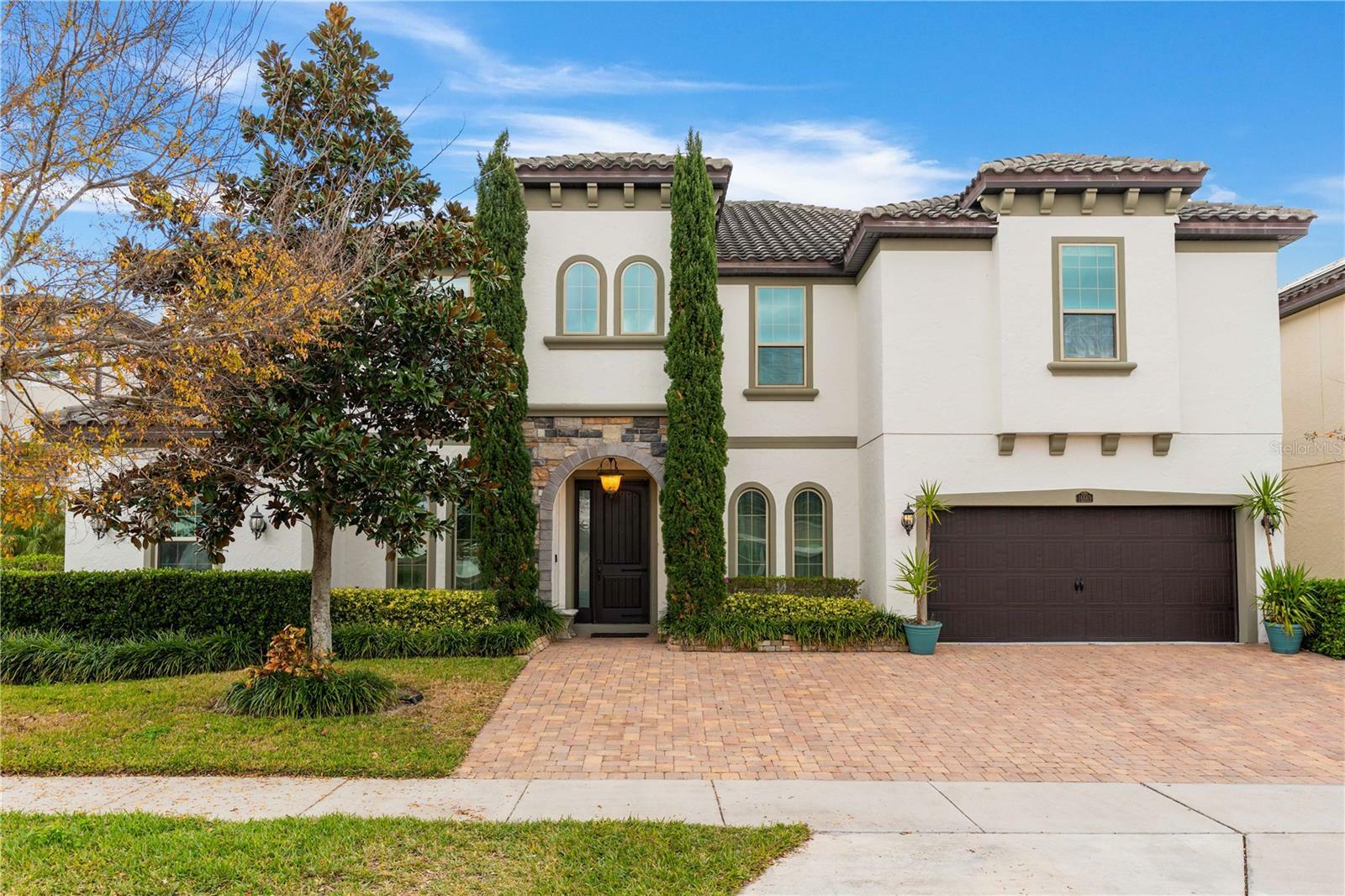 Property Photo: 16669 Varone Cove Court FL 34787