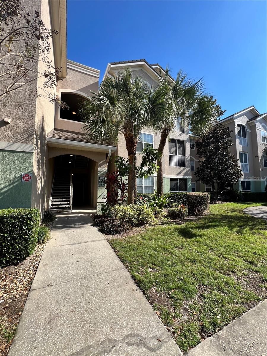 Property Photo: 4865 Cypress Woods Drive 2109 FL 32811