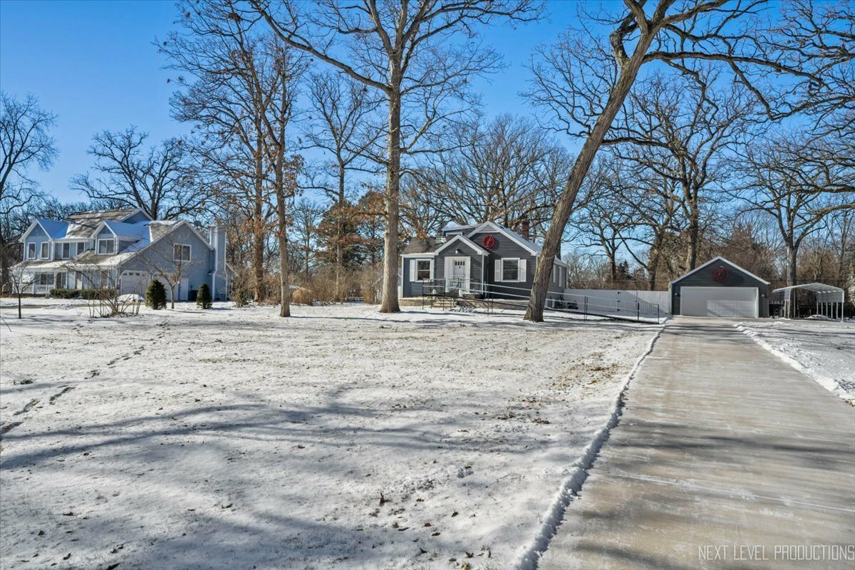 Property Photo:  0S654 Winfield Road  IL 60190 