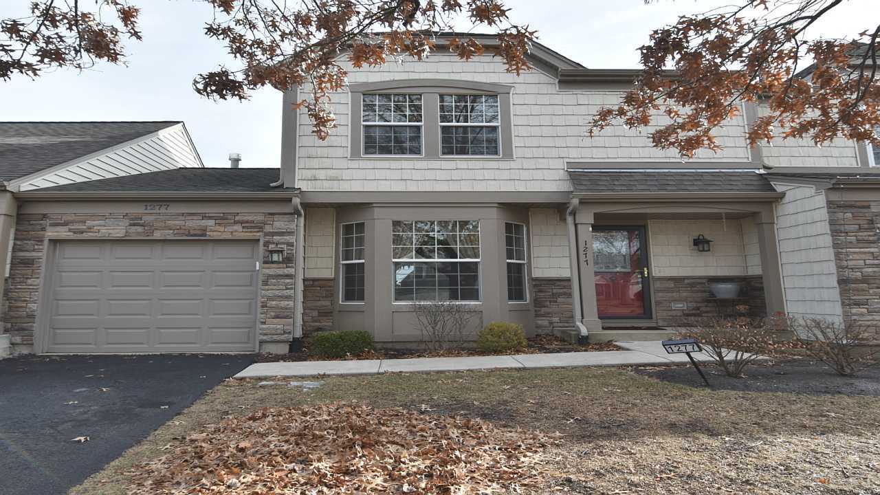 Property Photo: 1277 Seabury Circle IL 60188