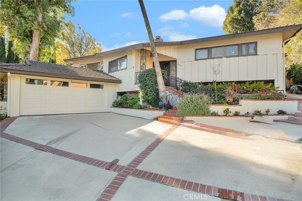 Property Photo:  5139 San Feliciano Drive  CA 91364 