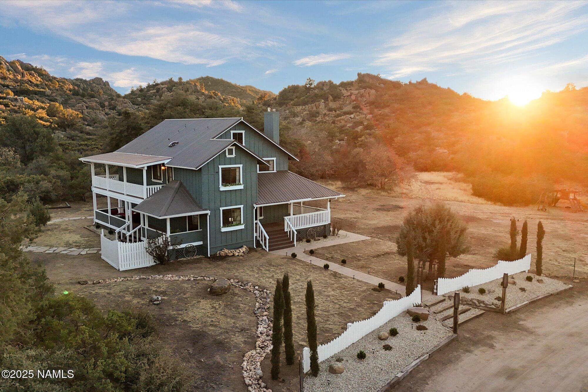 Property Photo: 17441 W Fair Oaks Road AZ 86305