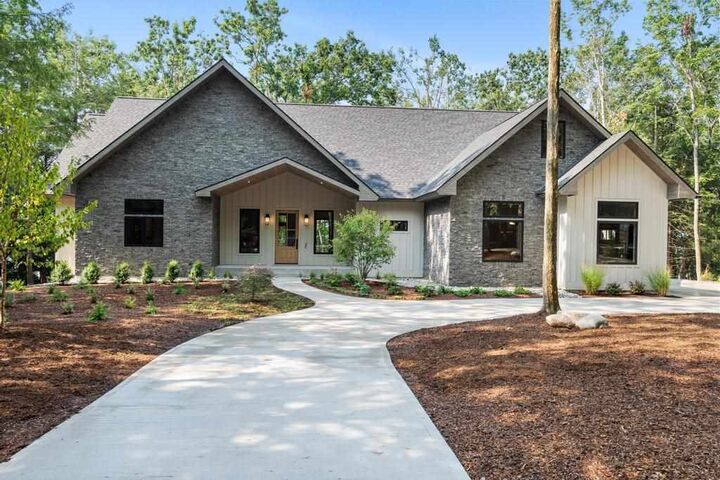 1333 Pine Tree  Harbor Springs MI 49740 photo