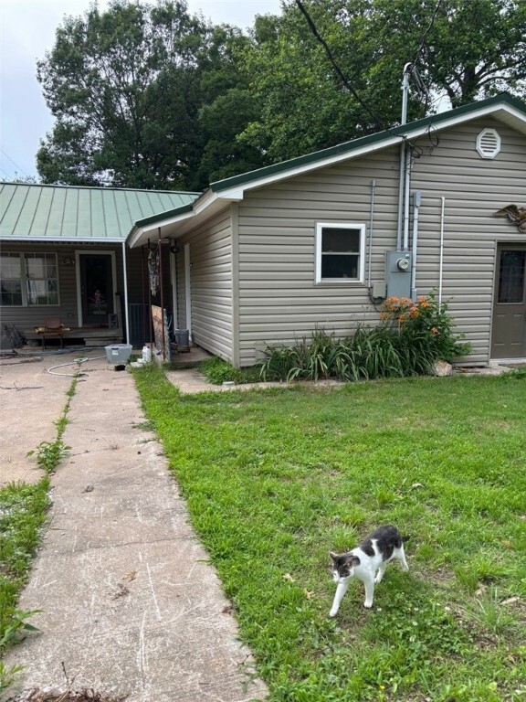 Property Photo: 10693 Snavely Road AR 72762