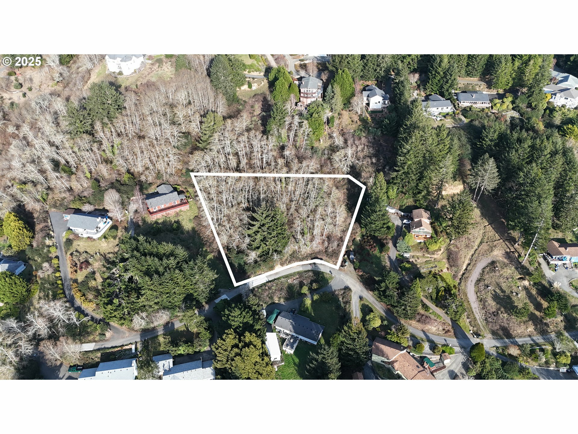 Property Photo: Pelican Bay Dr OR 97415