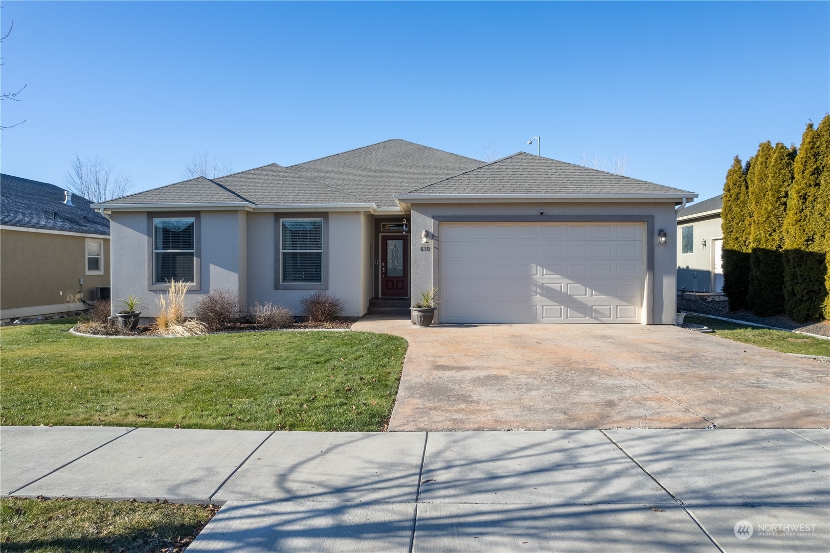 Property Photo: 610 Torrey Pines Drive WA 98837