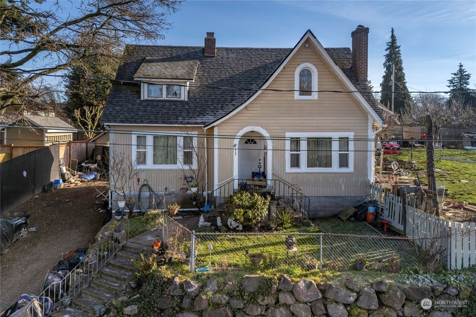 Property Photo:  811 S Stevens Street  WA 98405 