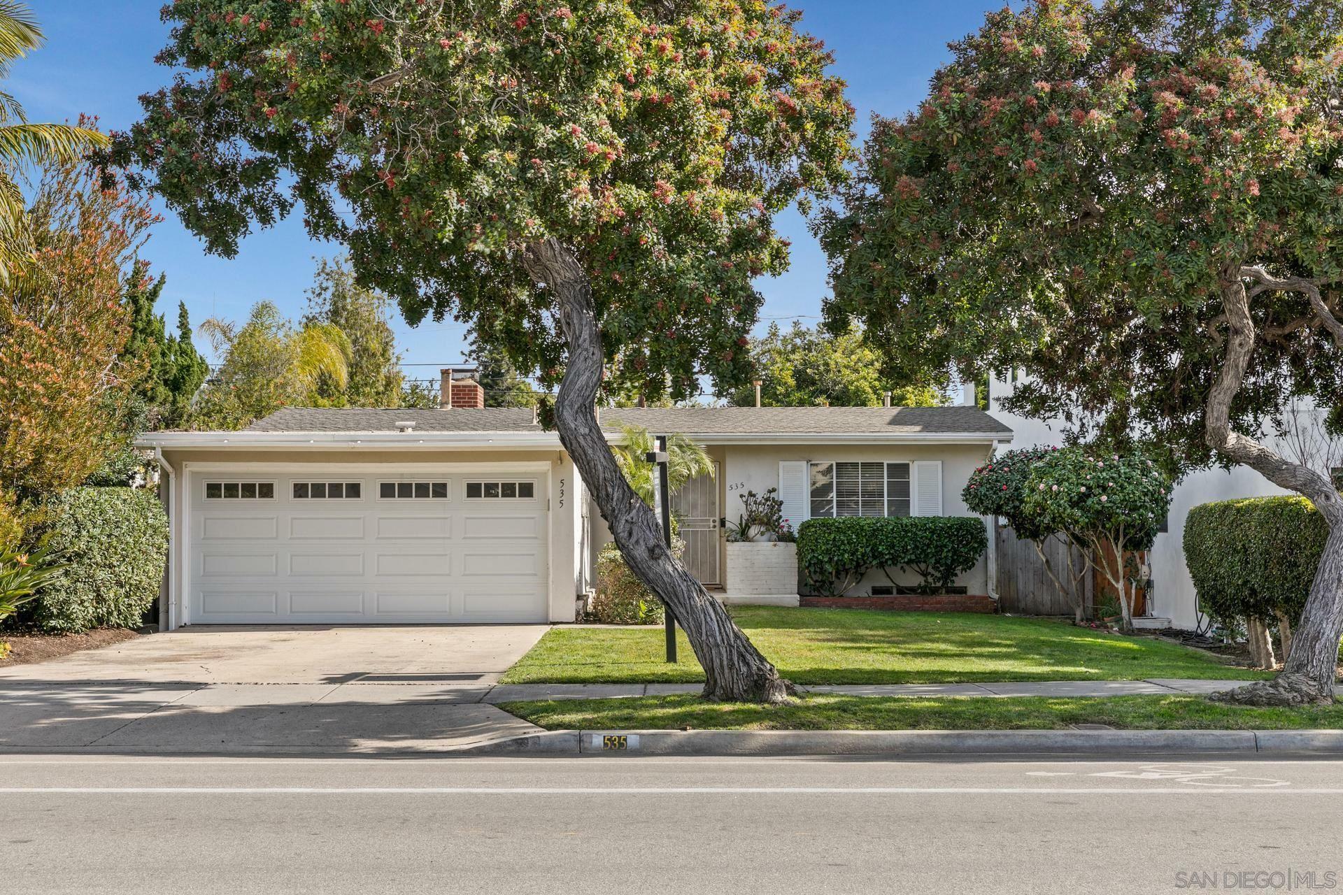 Property Photo:  535 Alameda Blvd  CA 92118 