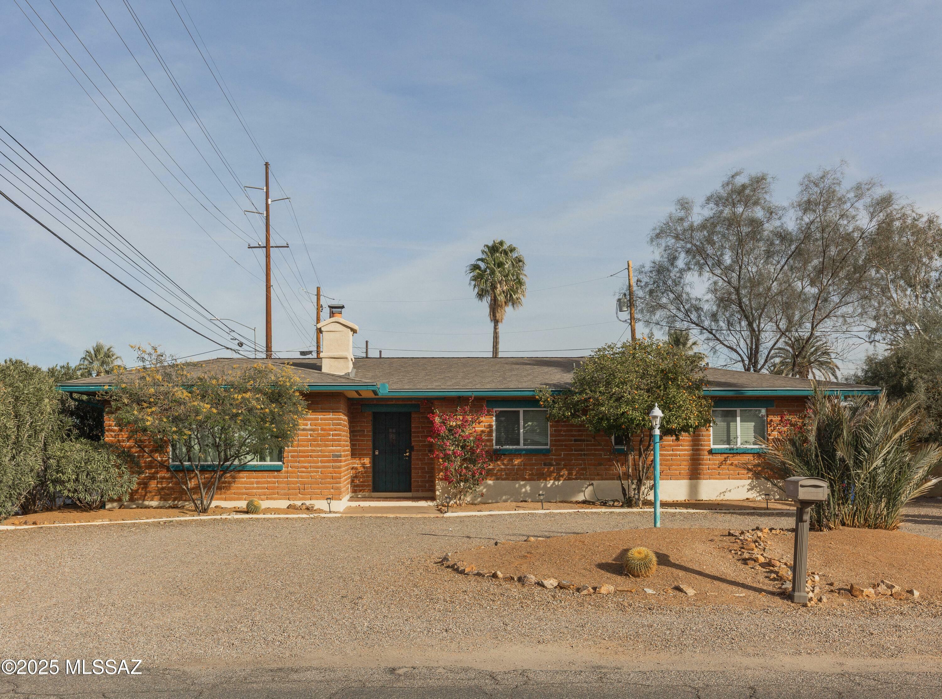 Property Photo: 103 S Bryant Avenue AZ 85711