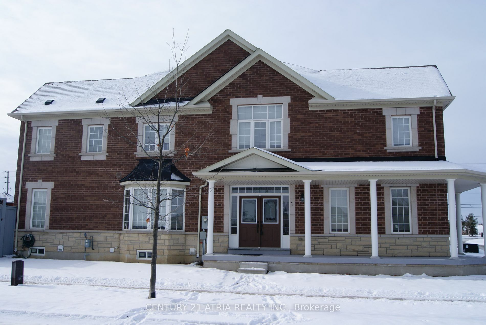 Property Photo: 1 Pacific Rim Court W ON L4E 0W8
