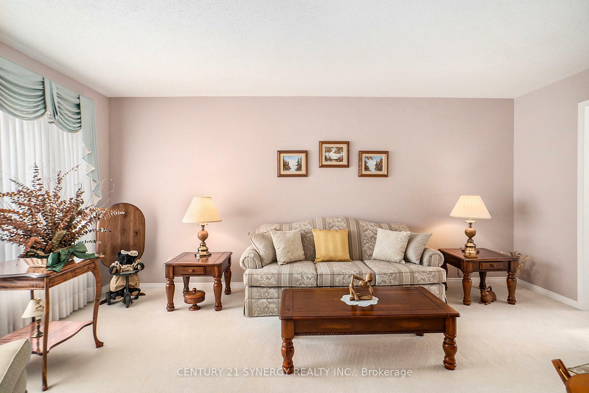 Photo de la propriété: 9 Davis Drive ON K7A 5G7
