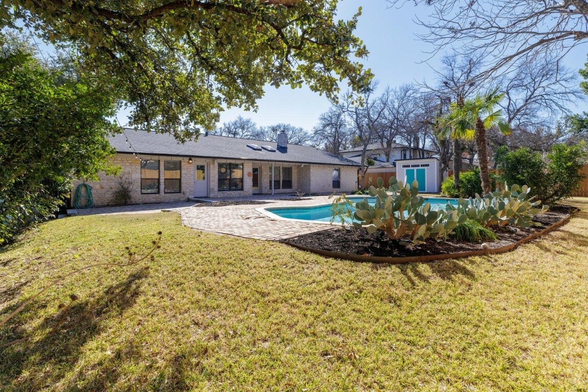 Property Photo:  1008 Lime Rock Drive  TX 78681 