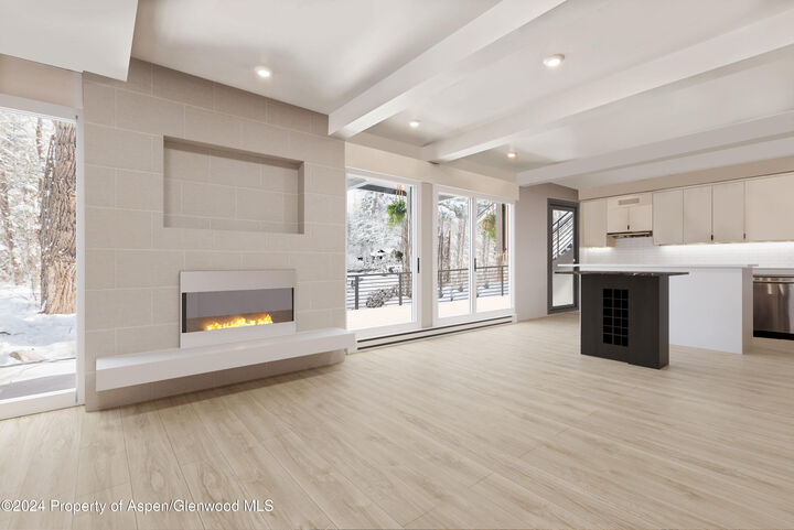Property Photo:  1039 E Cooper Avenue 1A  CO 81611 