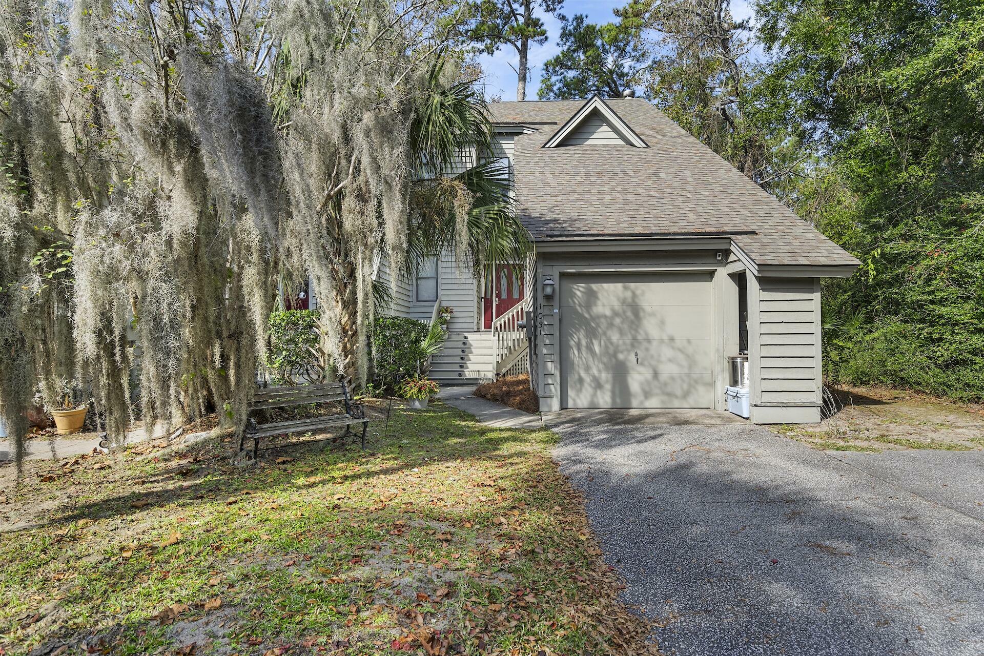 Property Photo: 1031 Marsh Court Lane SC 29464