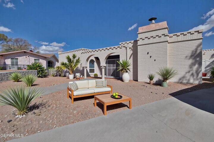 8204 Big Bend Drive  El Paso TX 79904 photo