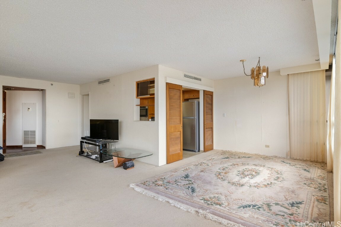 Property Photo:  1050 Lunalilo Street 1006  HI 96822 