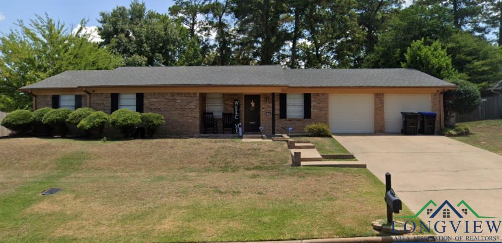 1108 Regal Oak  Longview TX 75604 photo