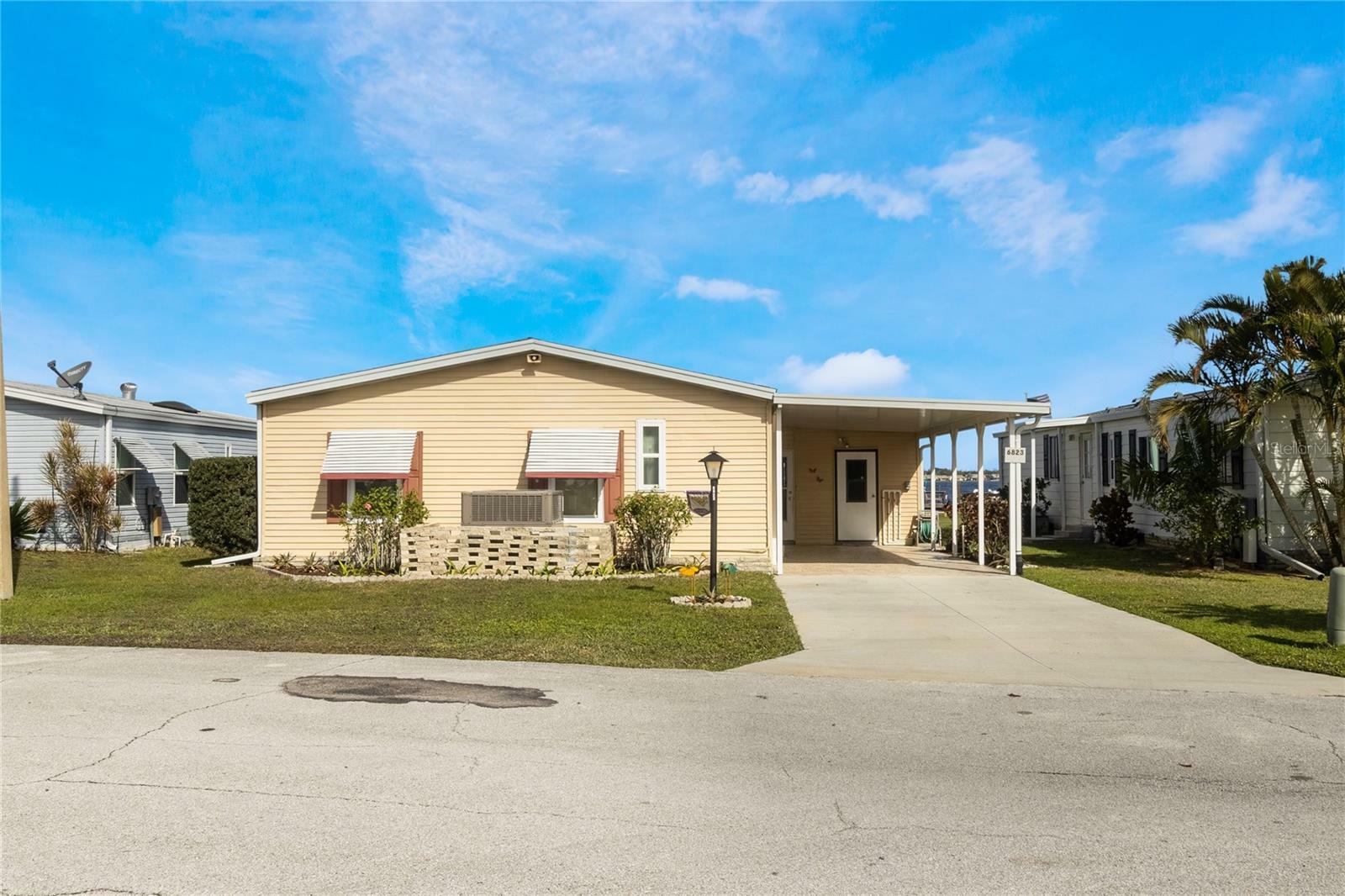 Property Photo:  6823 S Lake Henry Drive NE  FL 33881 