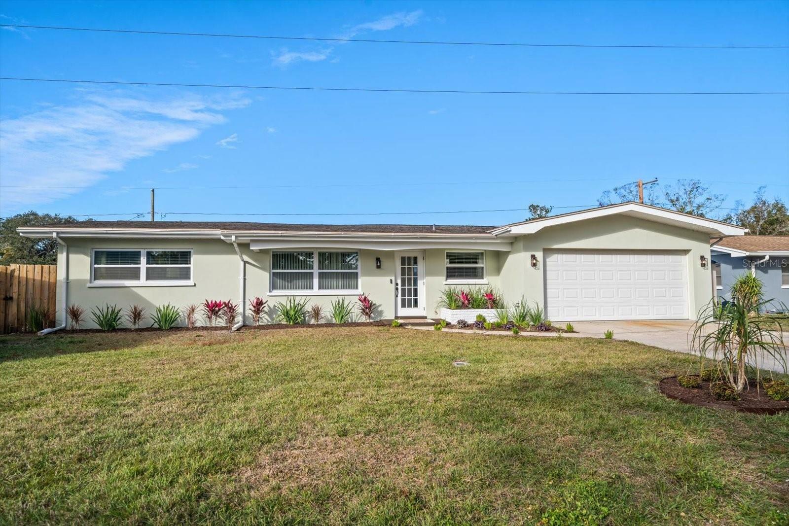 Property Photo:  1044 Porter Drive  FL 33771 