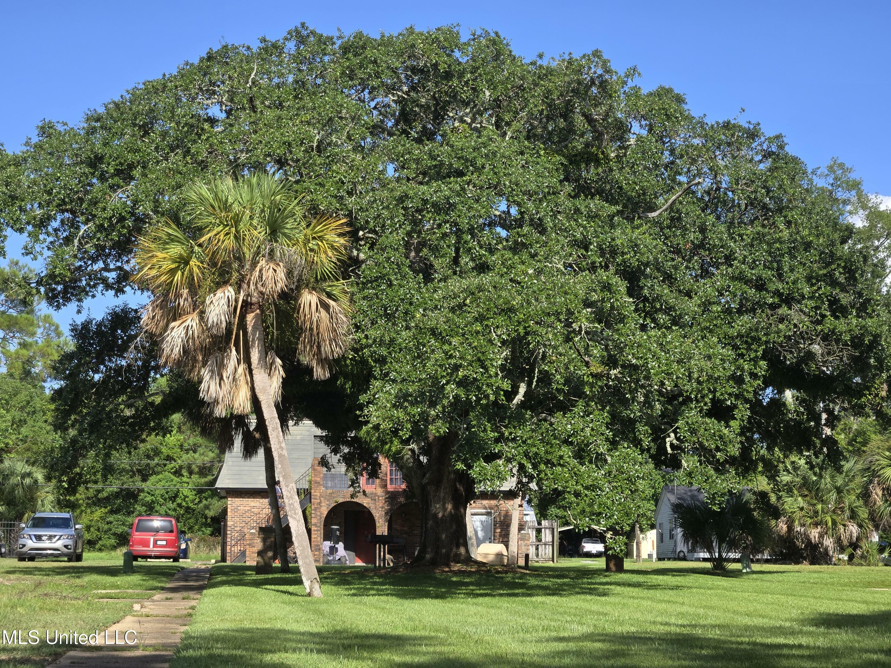 Property Photo:  4409 McArthur Street  MS 39567 