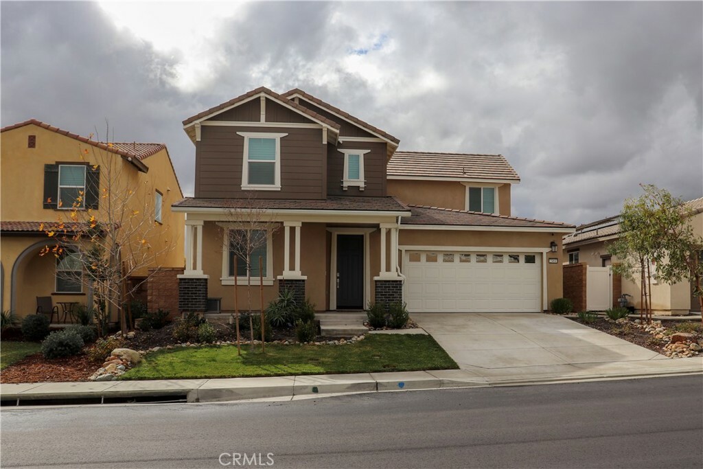 2464 Yellowstone Way  Rialto CA 92377 photo