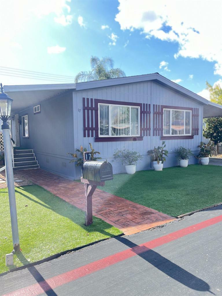 Property Photo:  1301 S Hale #17  CA 92029 