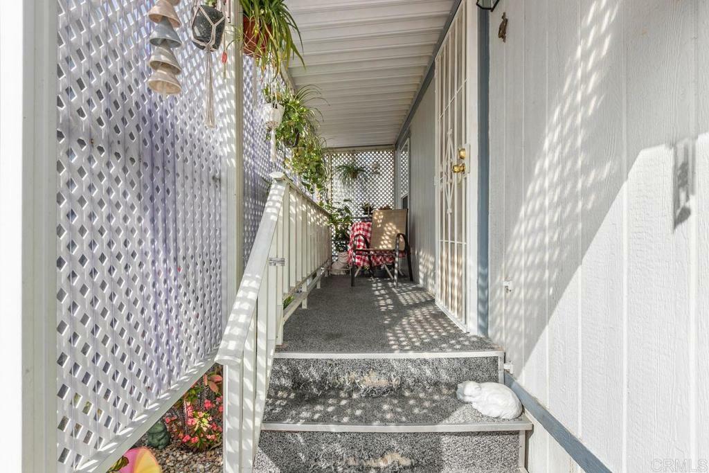 Property Photo:  1174 E Main St Spc 92  CA 92021 