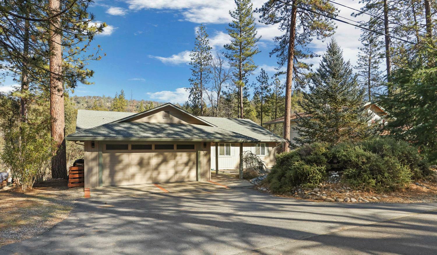 Property Photo:  13077 Wells Fargo Drive  CA 95321 