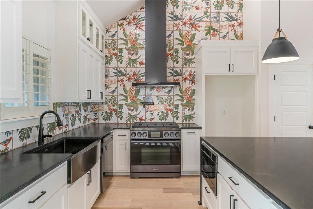 Property Photo: 45 Westmorland Drive AR 72714