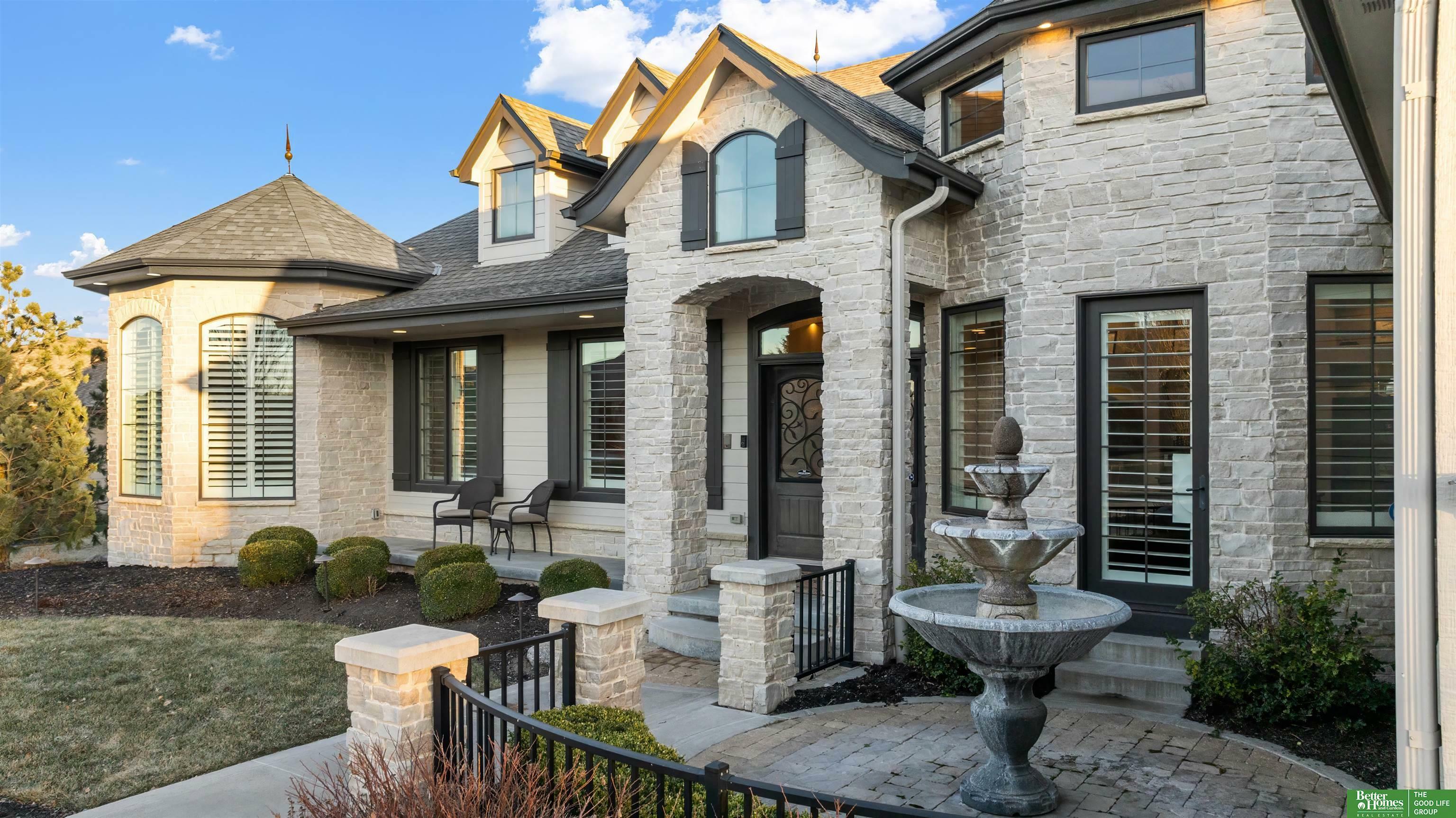 Property Photo: 23623 Hampton Road NE 68022-9999