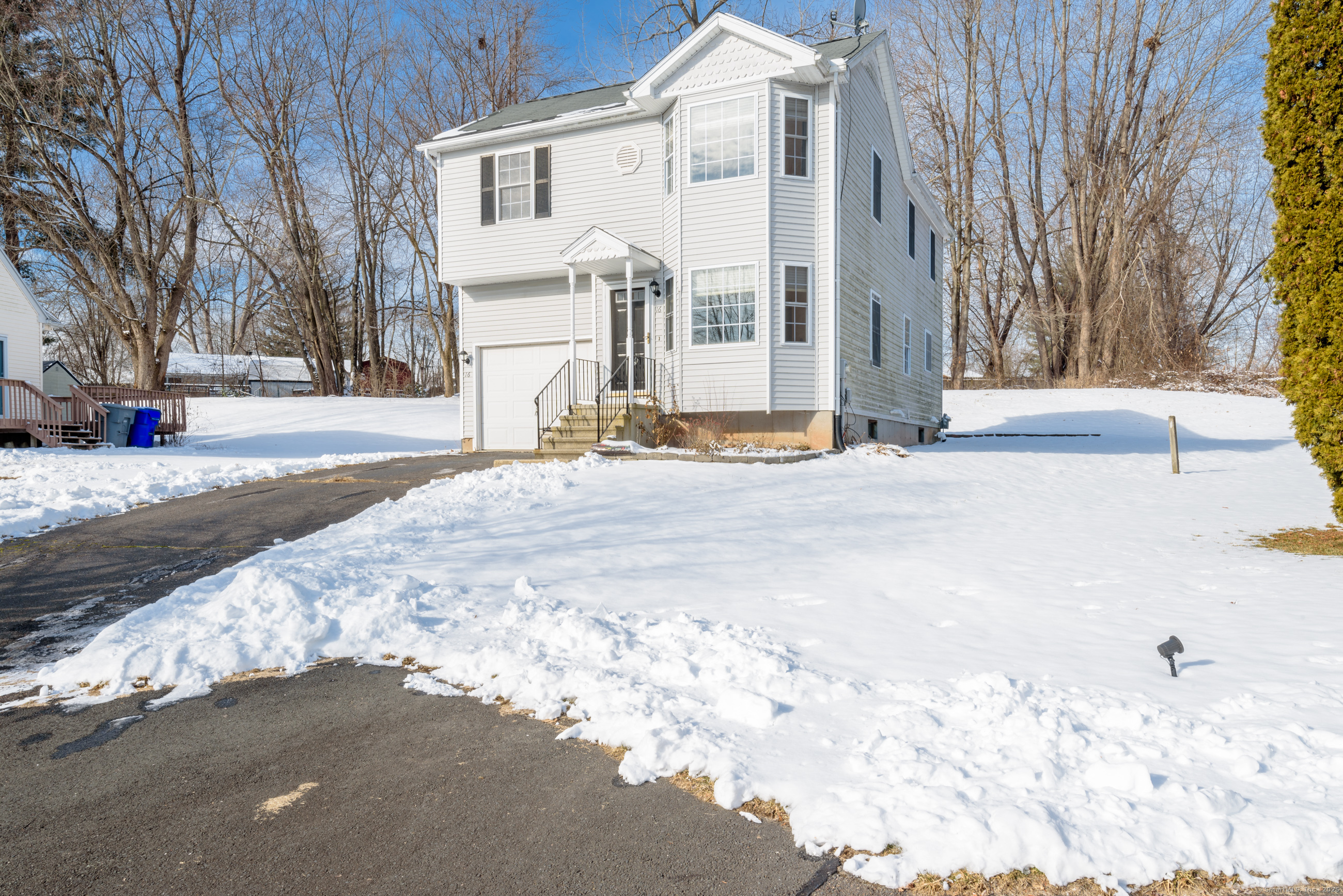 Property Photo:  16 Pheasant Hill Drive 16  CT 06082 