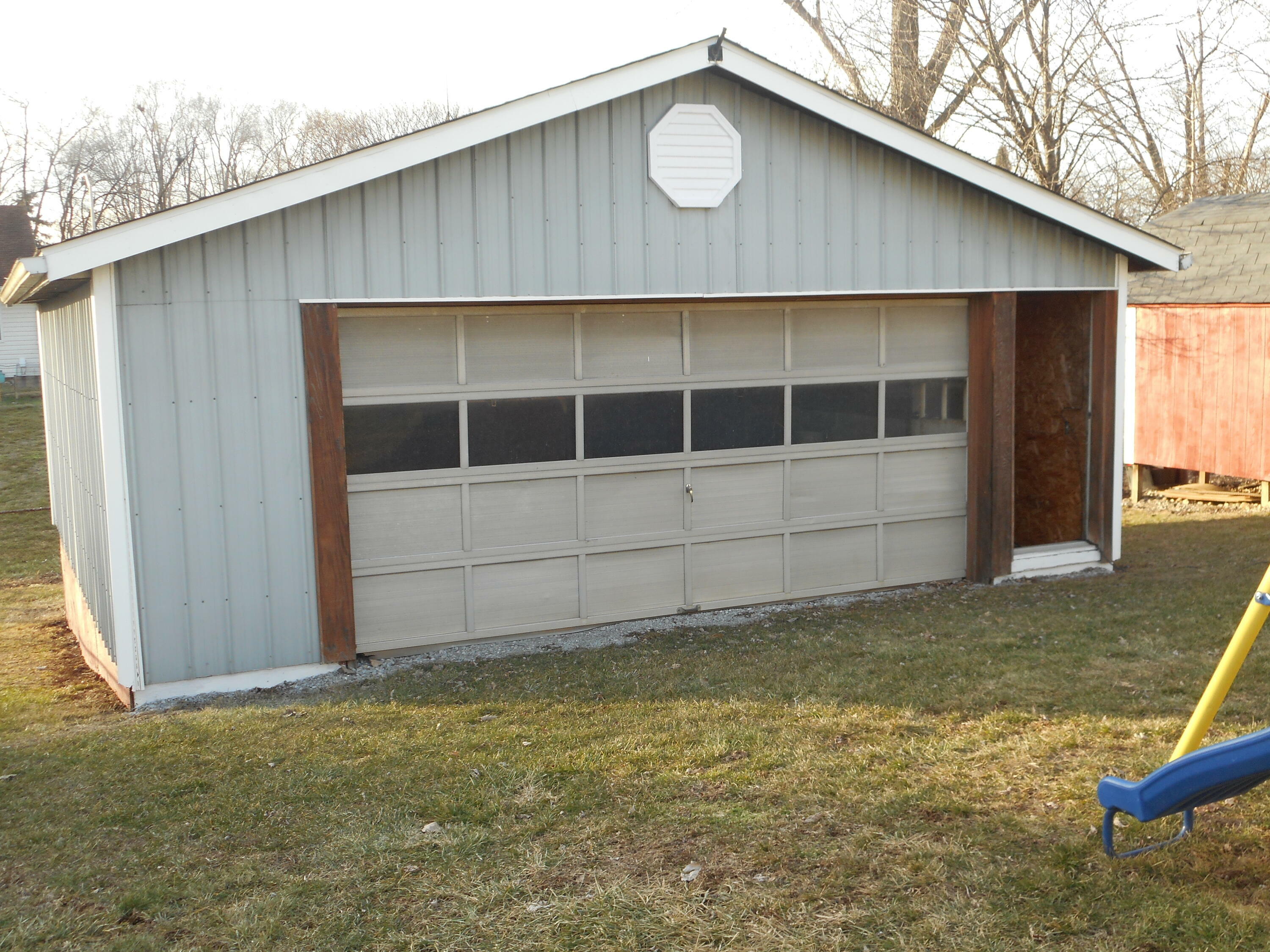 Property Photo: 821 Plumwood Drive OH 45344