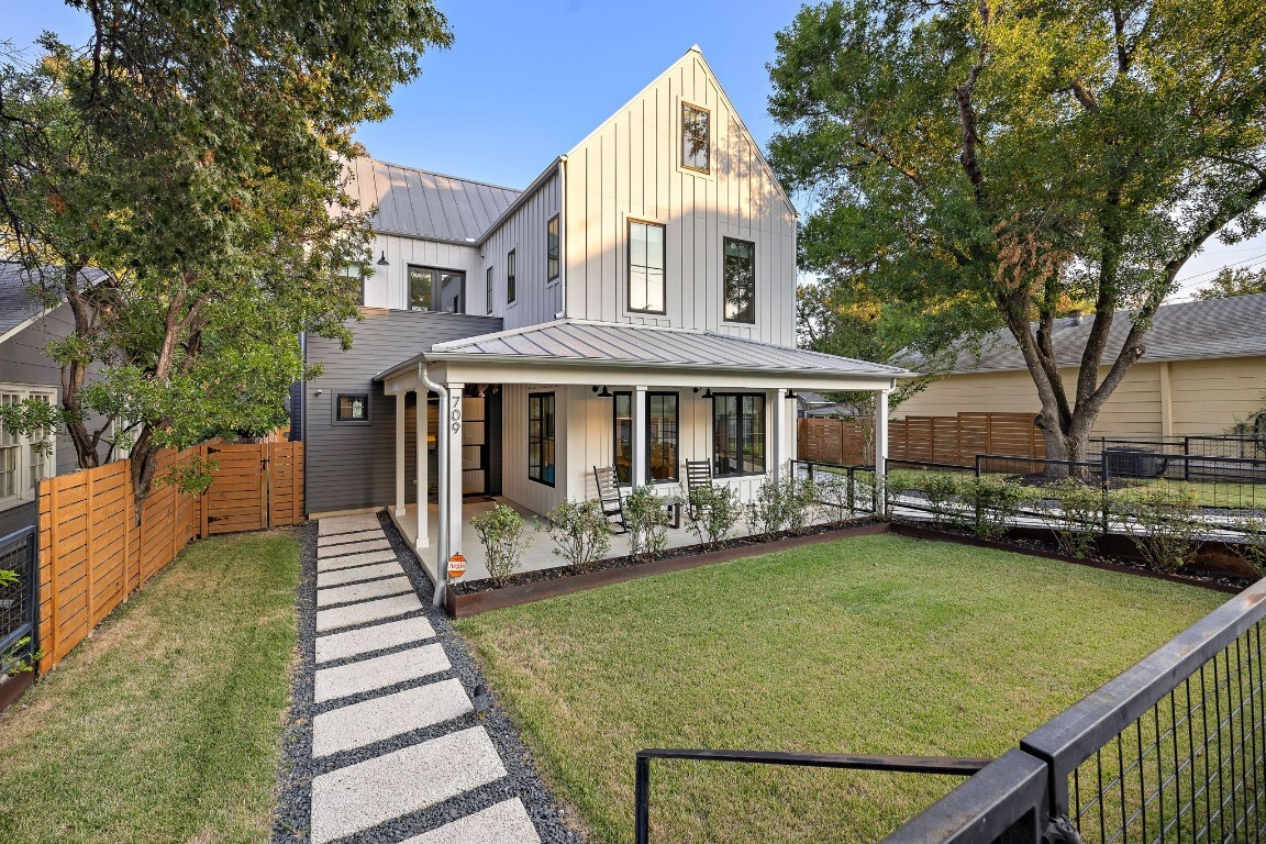 Property Photo: 709 Jessie Street TX 78704
