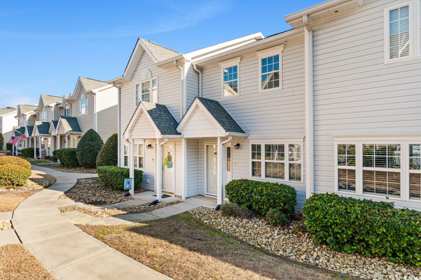 Property Photo: 618 3rd Ave. S 4B SC 29582