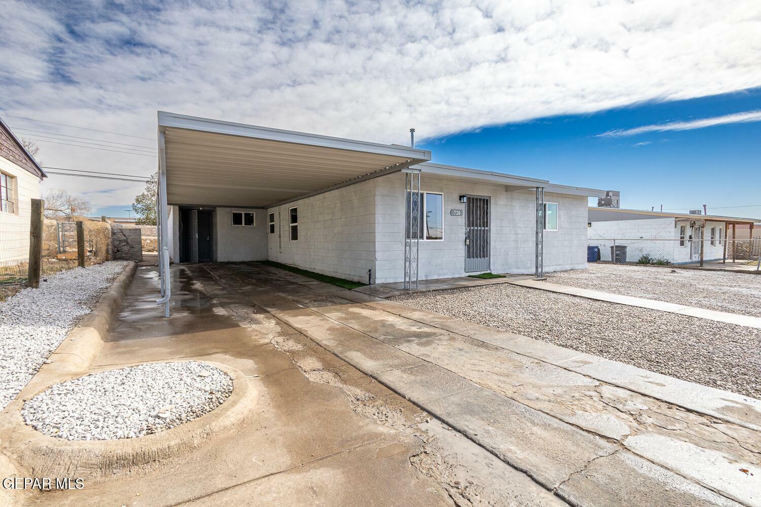 Property Photo:  720 Santa Barbara Drive  TX 79915 