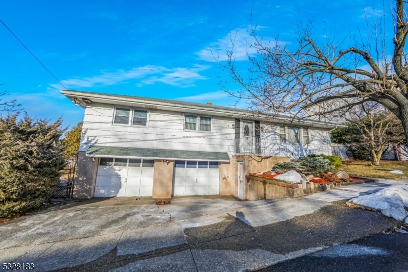 Property Photo: 122 Haverhill Ave NJ 07424