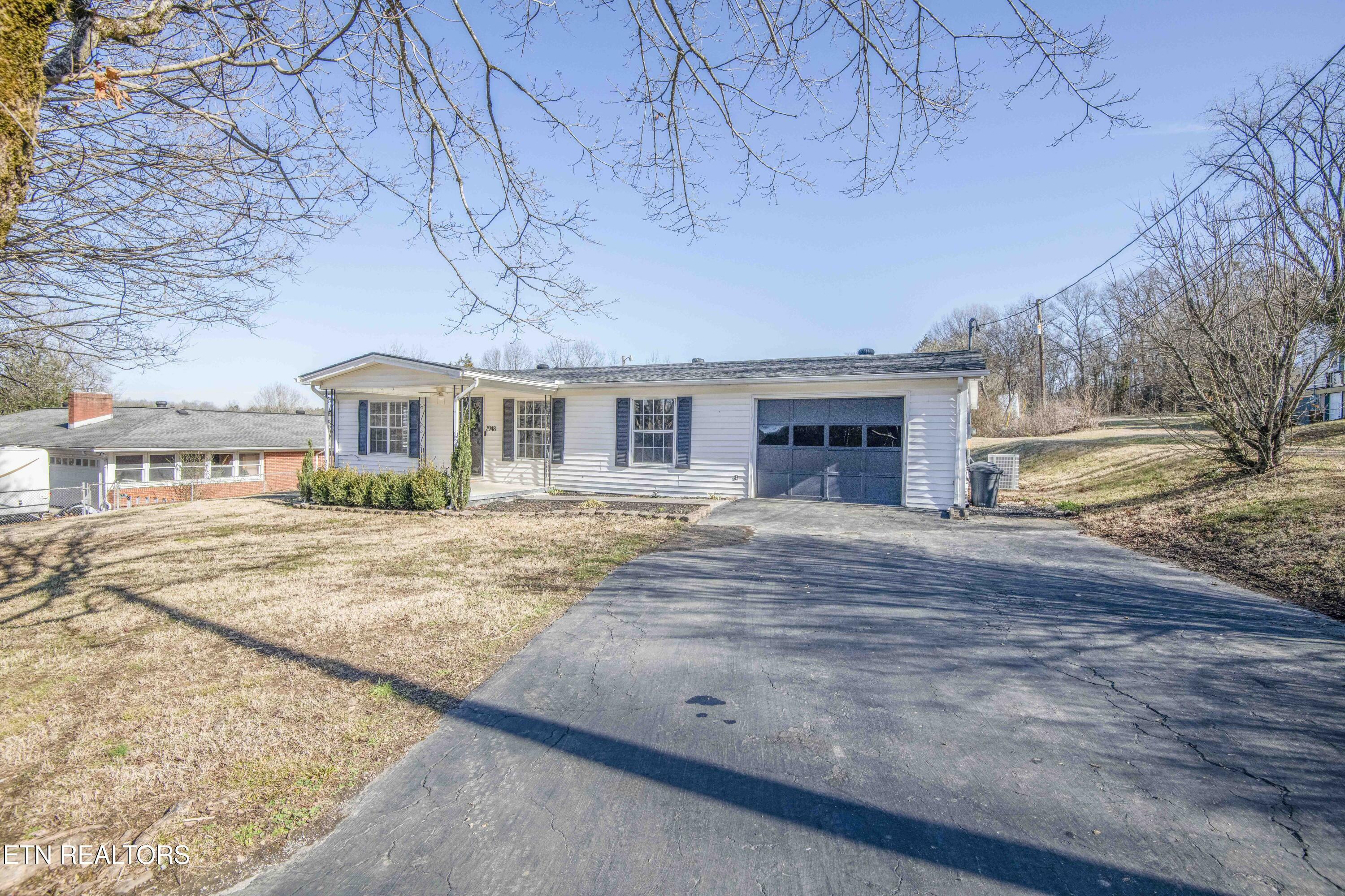 Property Photo:  2948 Fawver Lane  TN 37914 