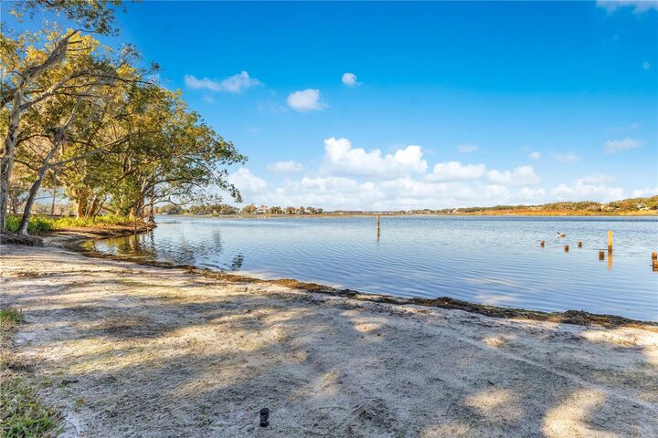 Property Photo:  4108 Downeast Lane  FL 34786 