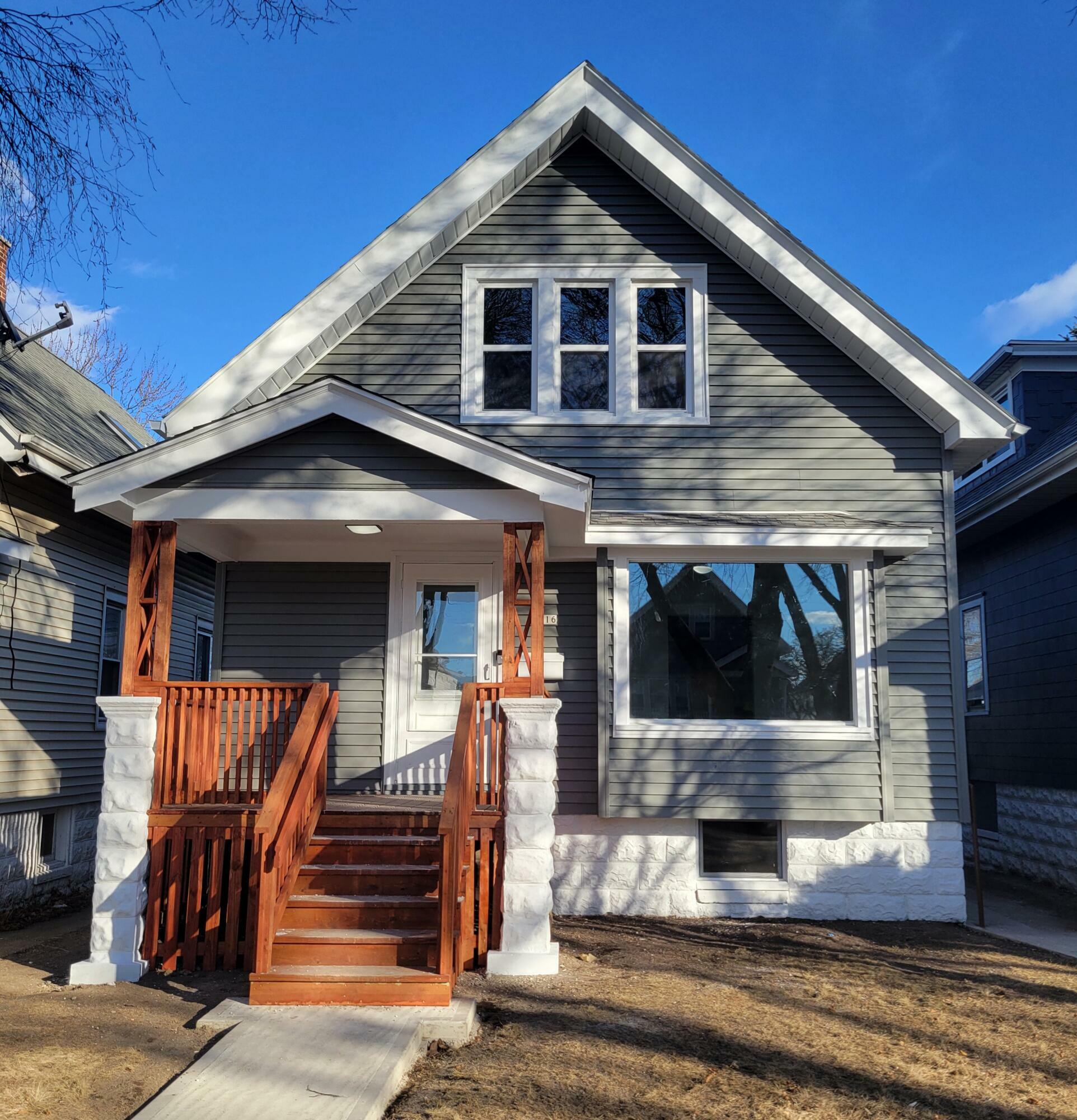 Property Photo:  3216 S 9th St  WI 53215 