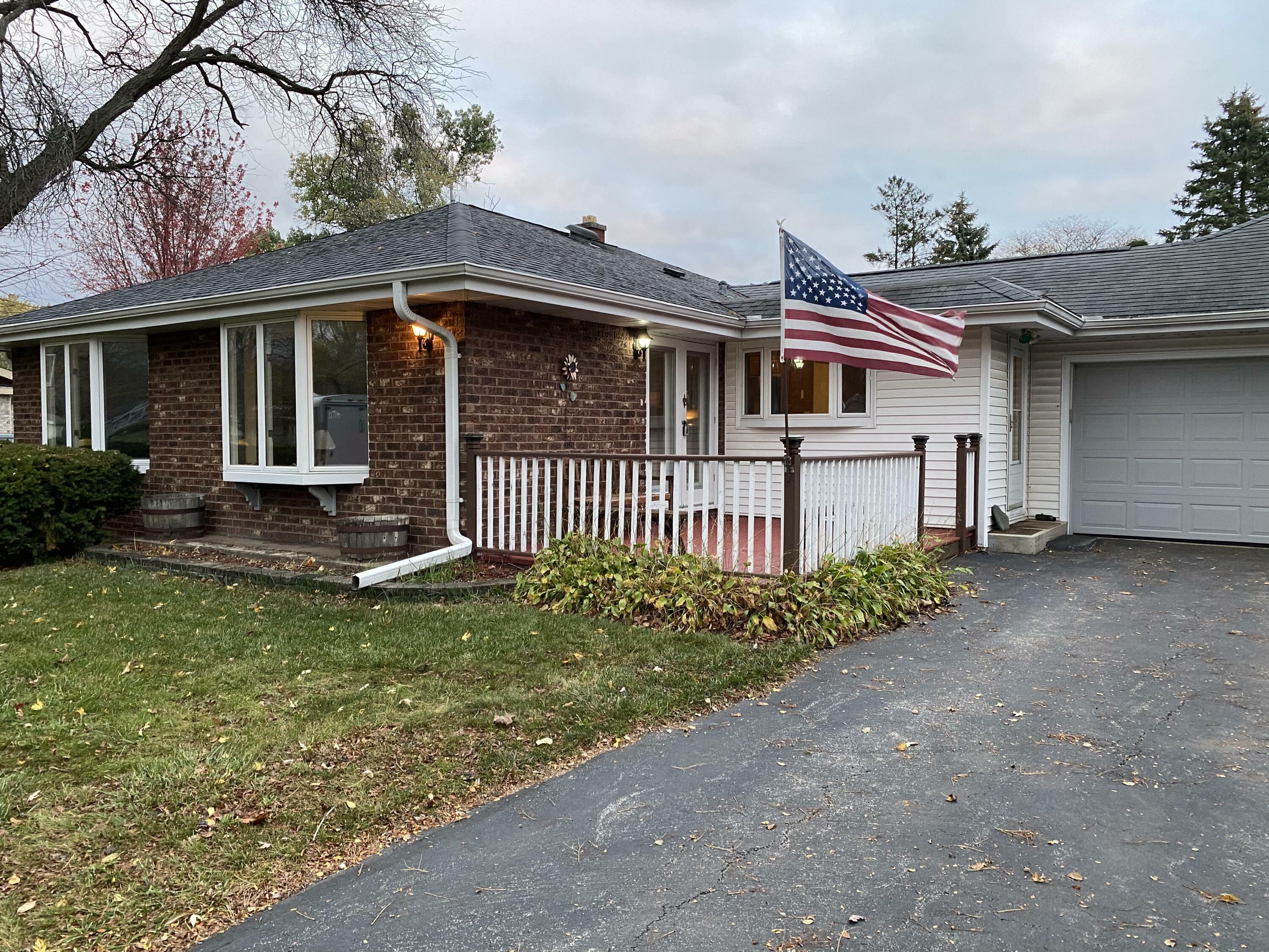 Property Photo:  2980 Arbor Dr  WI 53005 