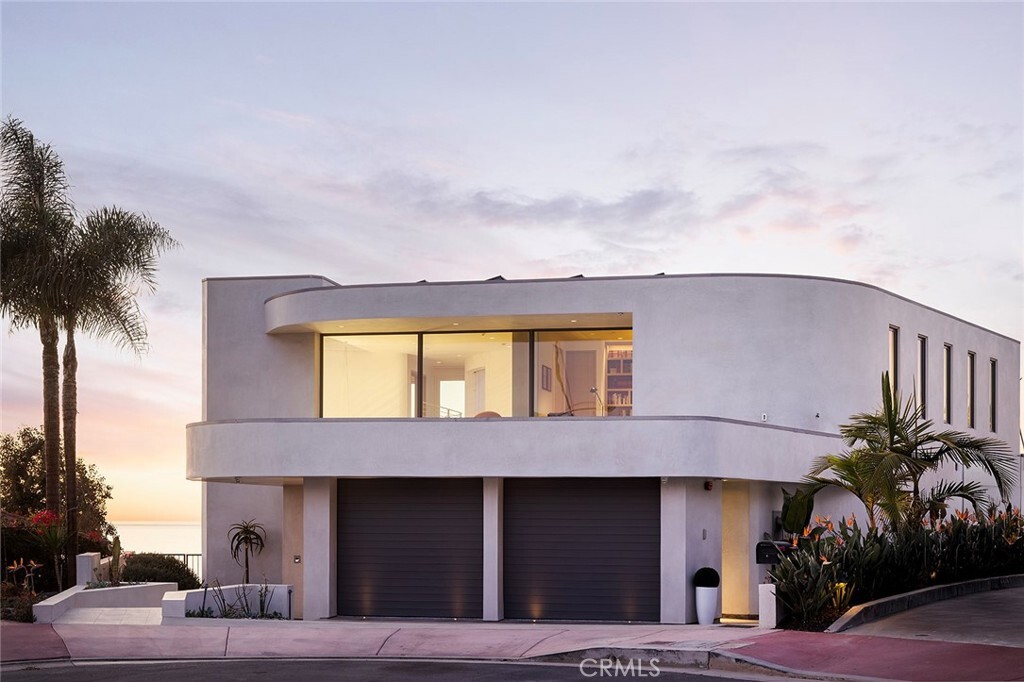 Property Photo:  207 Calle Conchita  CA 92672 