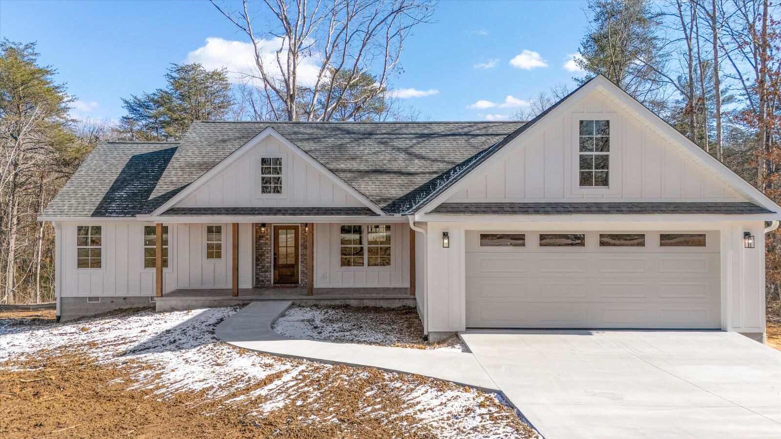 Property Photo:  22 Manhato Ct  TN 38572 