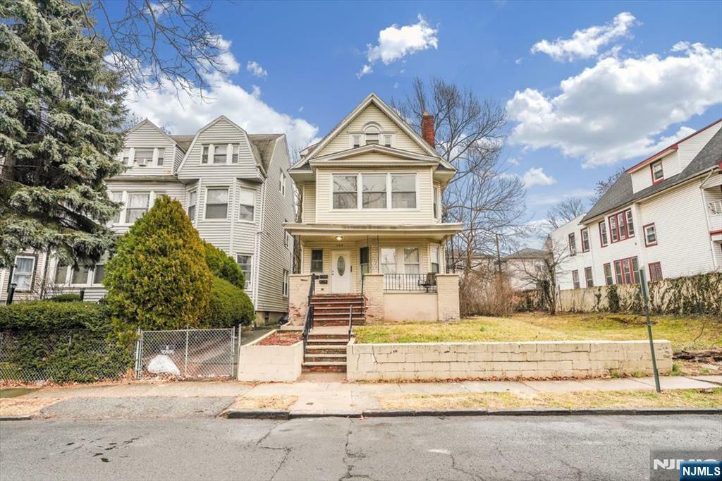 Property Photo:  126 N 14th Street  NJ 07017 