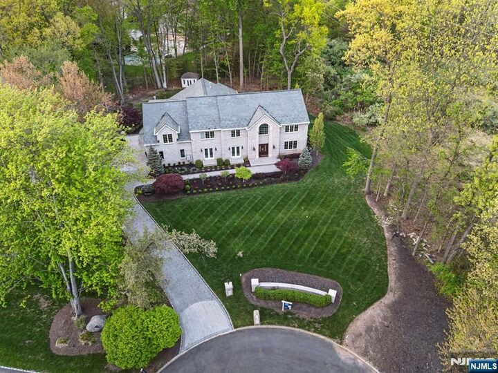 Property Photo: 7 Orchard Lane NJ 07675