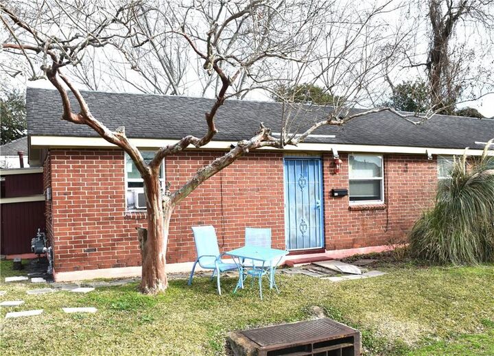 200 Pacific Avenue A  New Orleans LA 70114 photo