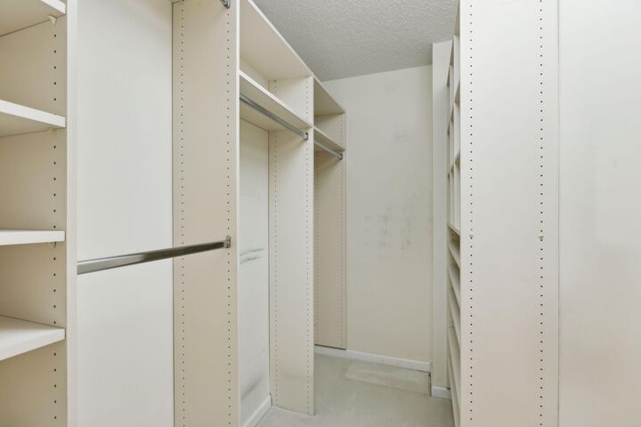 Property Photo:  1201 Yale Place 1608  MN 55403 
