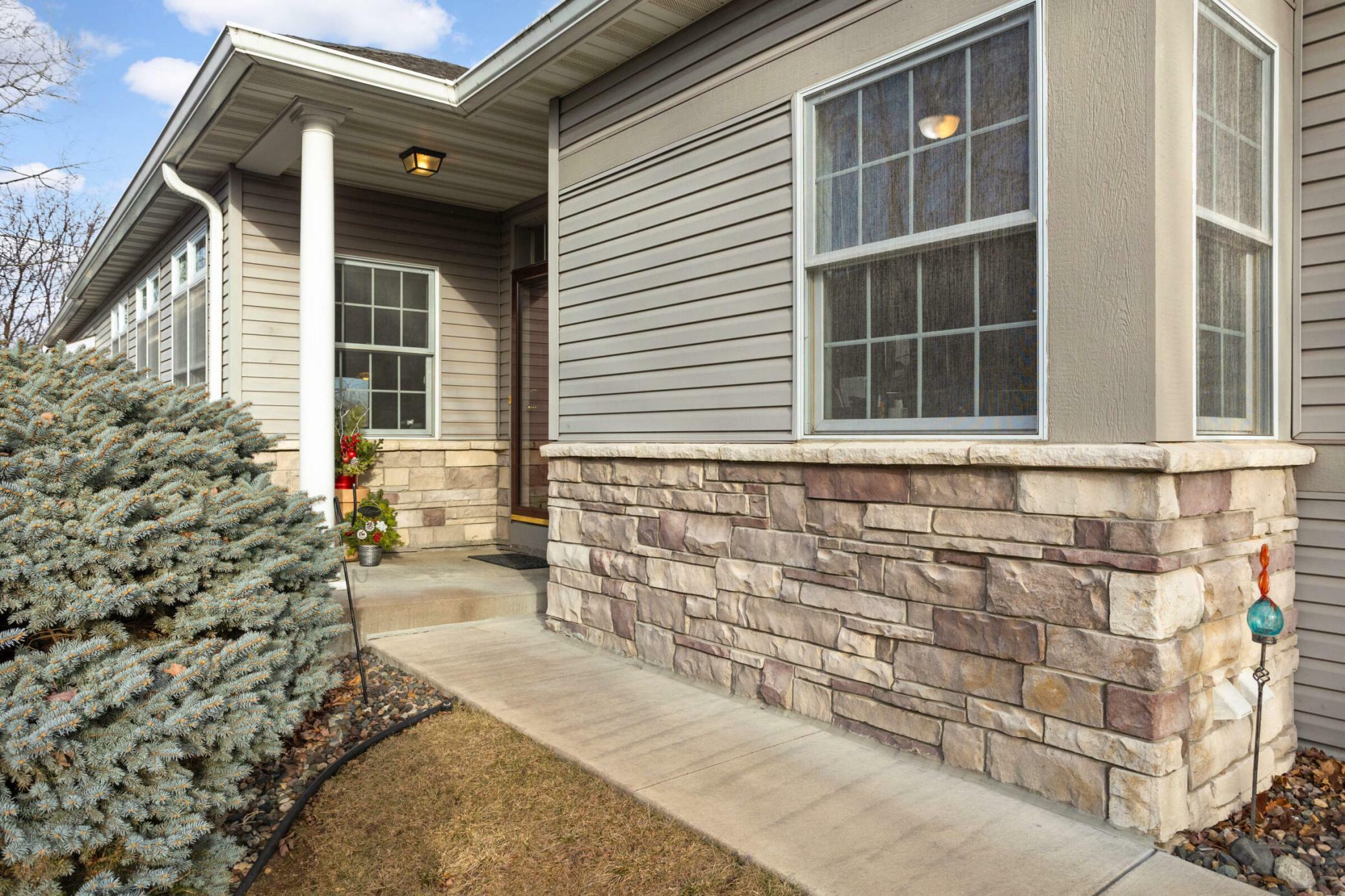 Property Photo:  749 Gilfillan Lane  MN 55127 