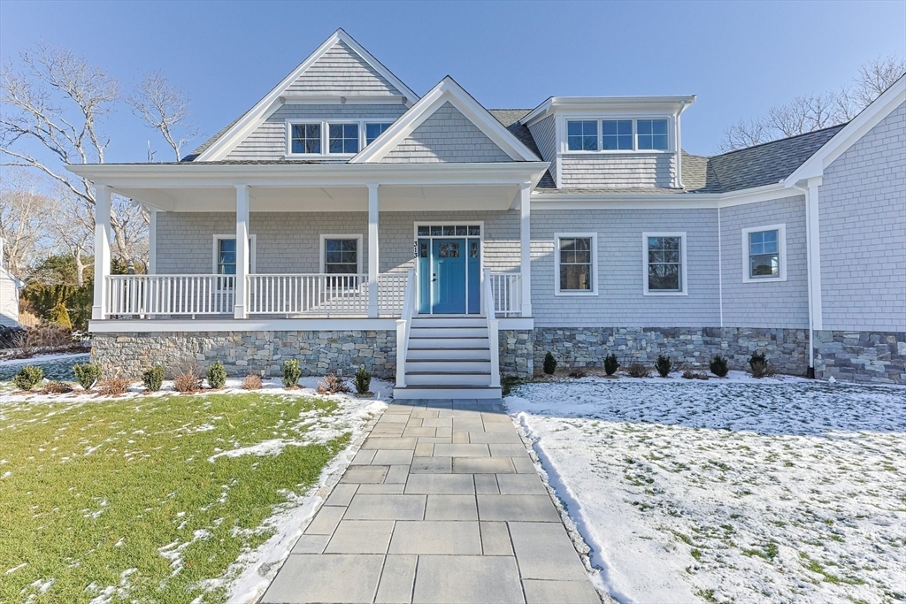 Property Photo:  313 Menauhant Rd  MA 02536 
