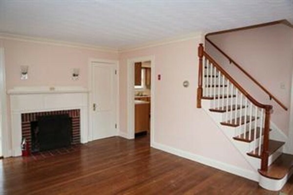 Property Photo:  61 Dudley Street 61  MA 02476 